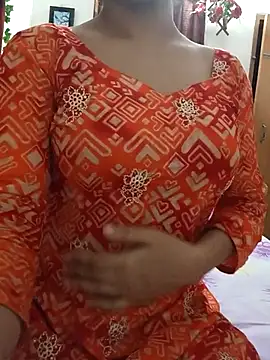 Chat XXX ao vivo de Tanha18