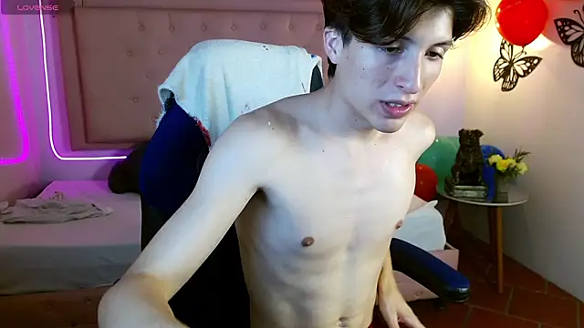Marcoviolet Live XXX Chat