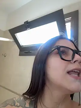 lilylovelesss Live XXX-chat