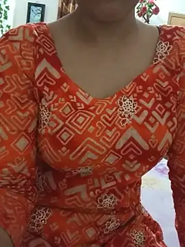 Tanha18 Live XXX-Chat
