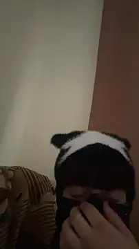 Hz1Tr – Naživo XXX chat