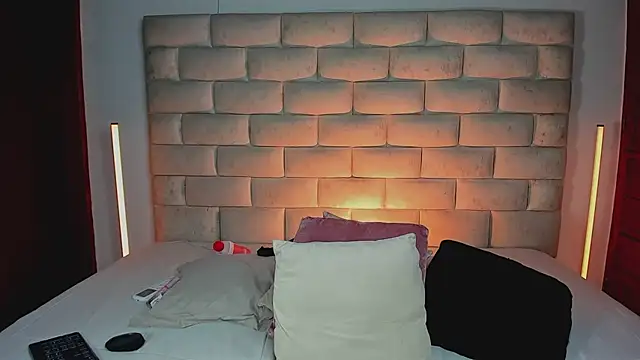 HollyGrey_'s Live XXX Chat