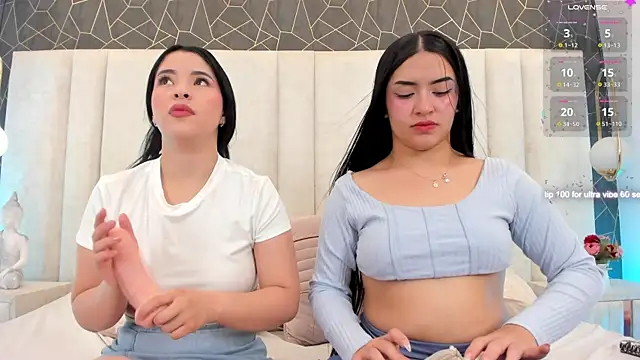 Webkamerová show imnikaa_
