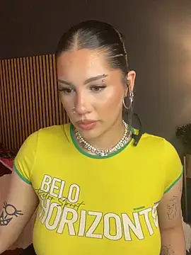 lora_meow's Live XXX Chat
