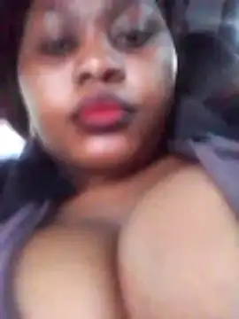 sexyboobiesxx2002 XXX чат на живо