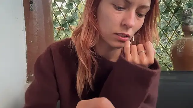 karo123421's Live XXX Chat