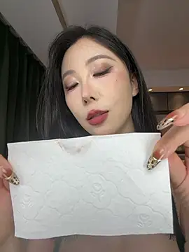 AYW-21's Webcam Show