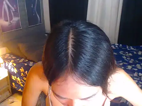 yourasiandoll 现场XXX聊天