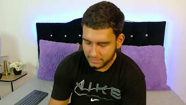 Chat XXX ao vivo de ander_montoyaa