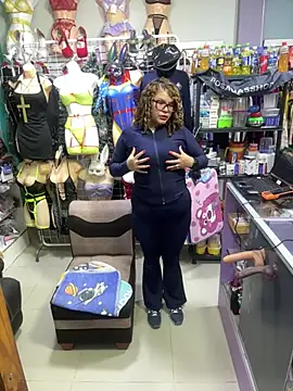 ROSALIASSHOP: απευθείας συνομιλία ΧΧΧ