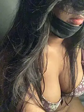 Chat XXX en directo de Briyanamorish