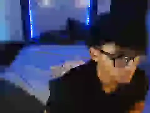Mr_yisuzz Live XXX-Chat