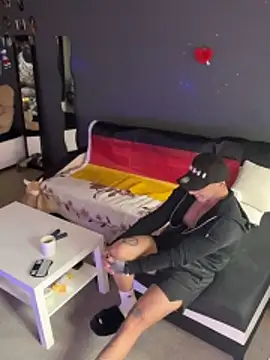 Mohdollmen Chat XXX live