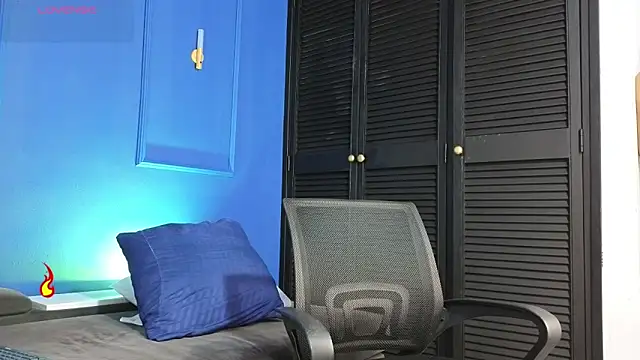 Blade_millerr Chat XXX in diretta