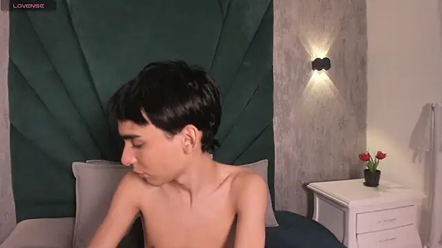 Andy_vergara1 Chat XXX in diretta