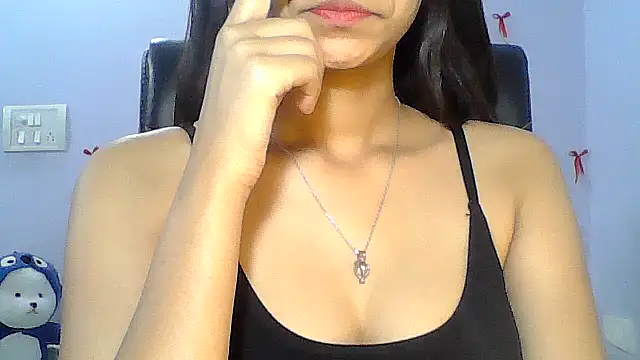Hot_Deepansi02 élő XXX-chatje