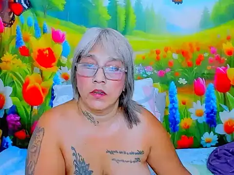 indianroxy live XXX chat