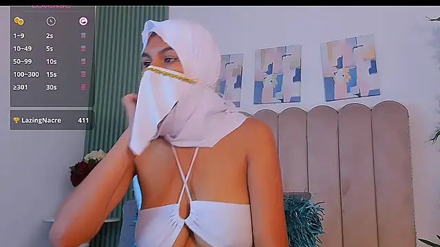 Chat XXX ao vivo de Saida__