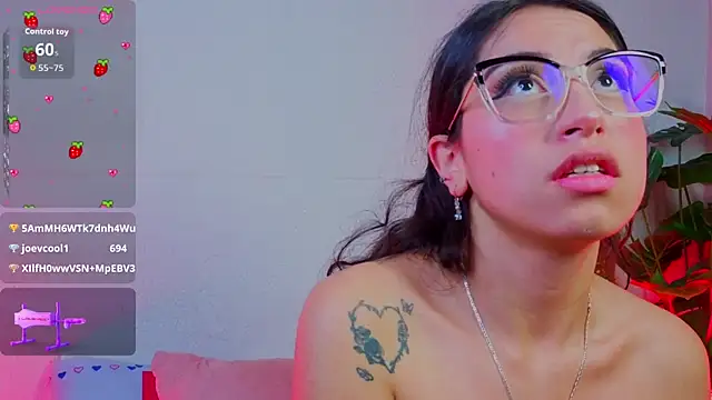 MadyJackson XXX чат на живо