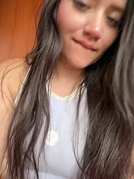 Veronica_Wins_'s Live XXX Chat