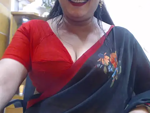 Maisa-130 live XXX chat