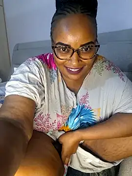 Goddess_of_Hearts' Live XXX Chat
