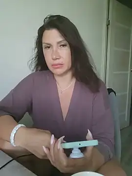 Ambika_beauty – Naživo XXX chat