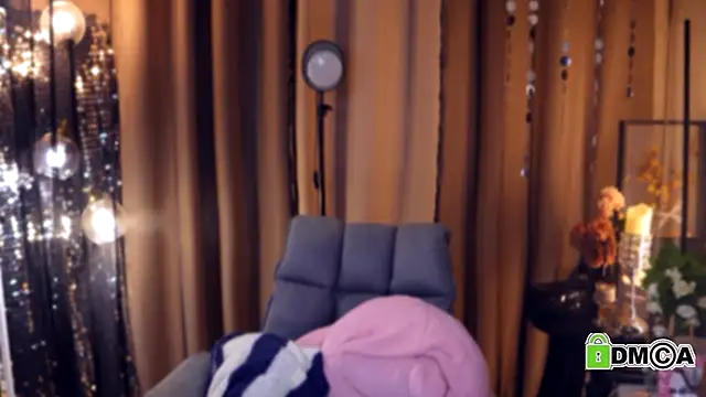 zhdhdbdkx's Live XXX Chat