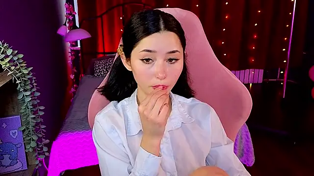XXX chat uživo modela RedMidnight