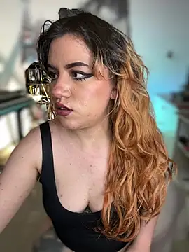 NikkiNix – Live XXX-chat