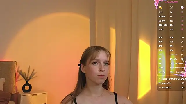 _Selestia_ élő XXX-chatje