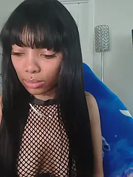 צ'אט XXX בשידור חי של butterflybootyy
