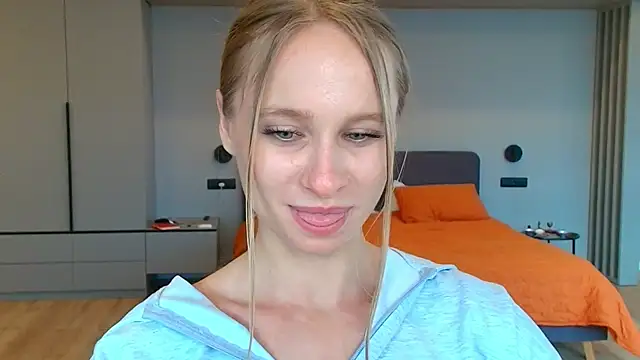 Mad1en Live XXX-Chat