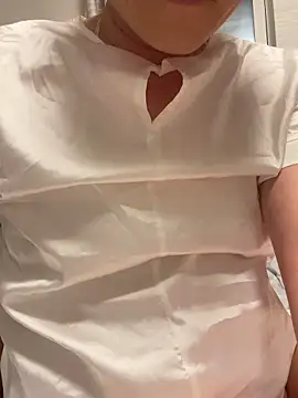 ASAMI137のライブXXXチャット