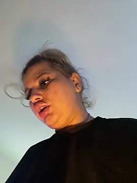 AllysonK – Naživo XXX chat