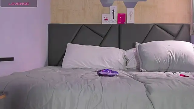 valentina-diiaz – Naživo XXX chat