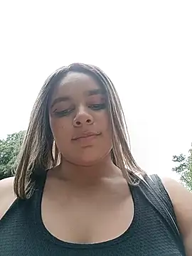 jhonson_karla – Naživo XXX chat
