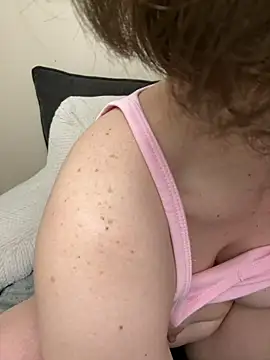 CreamedKitten's Live XXX Chat