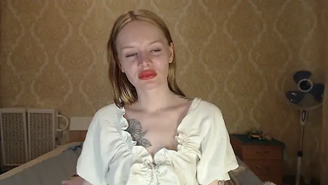 Chat XXX en directo de Kitkaat00