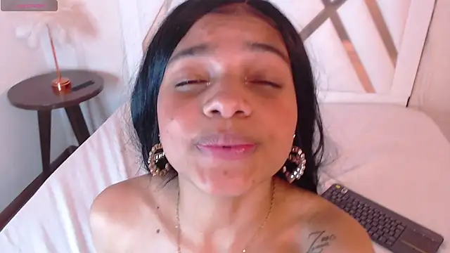 Czat XXX na żywo – MichelLebronX