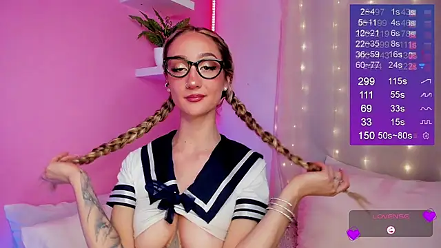 Bella-White élő XXX-chatje
