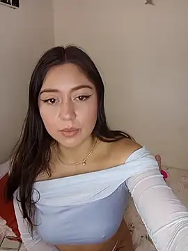 Antonella_Moreau élő XXX-chatje