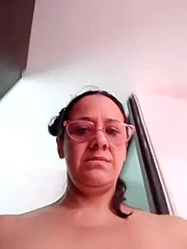 nicolle_milf1978's Live XXX Chat