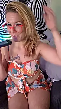 RhondaRump's Live XXX Chat