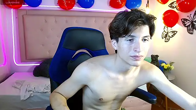 Marcoviolet Live XXX-Chat