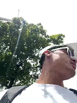XXX chat uživo modela TavoHot_