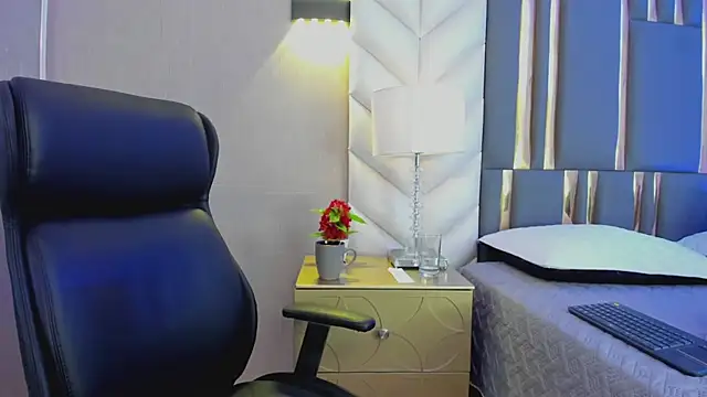 Chat XXX ao vivo de ChloeHarper_