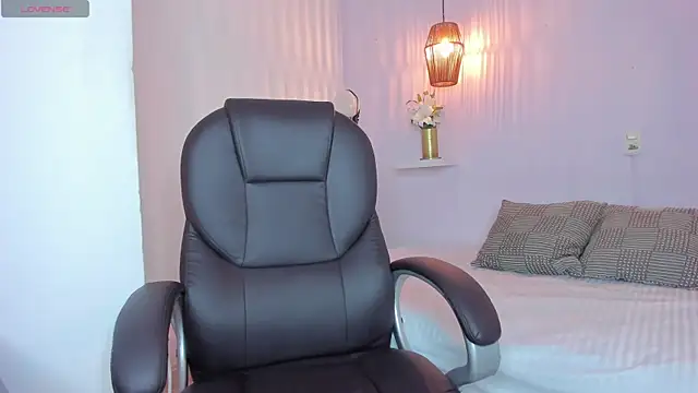 Maalaak__'s Live XXX Chat