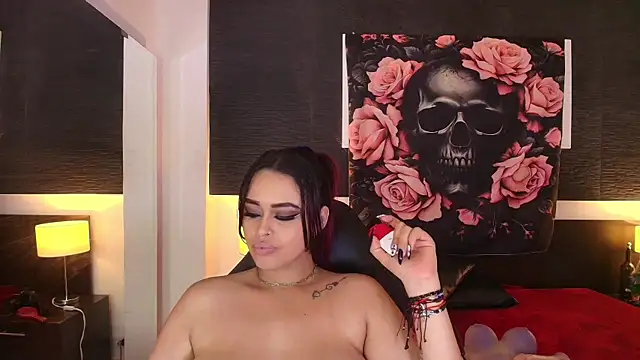EvaaFoxxy1 Live XXX-chat