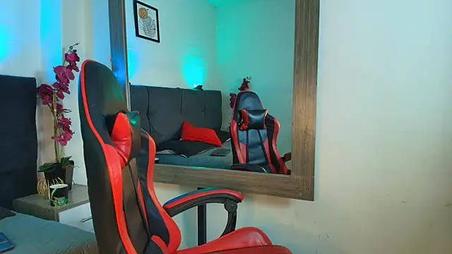 Alan_Colthon élő XXX-chatje